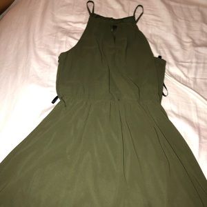 Green dress , size S